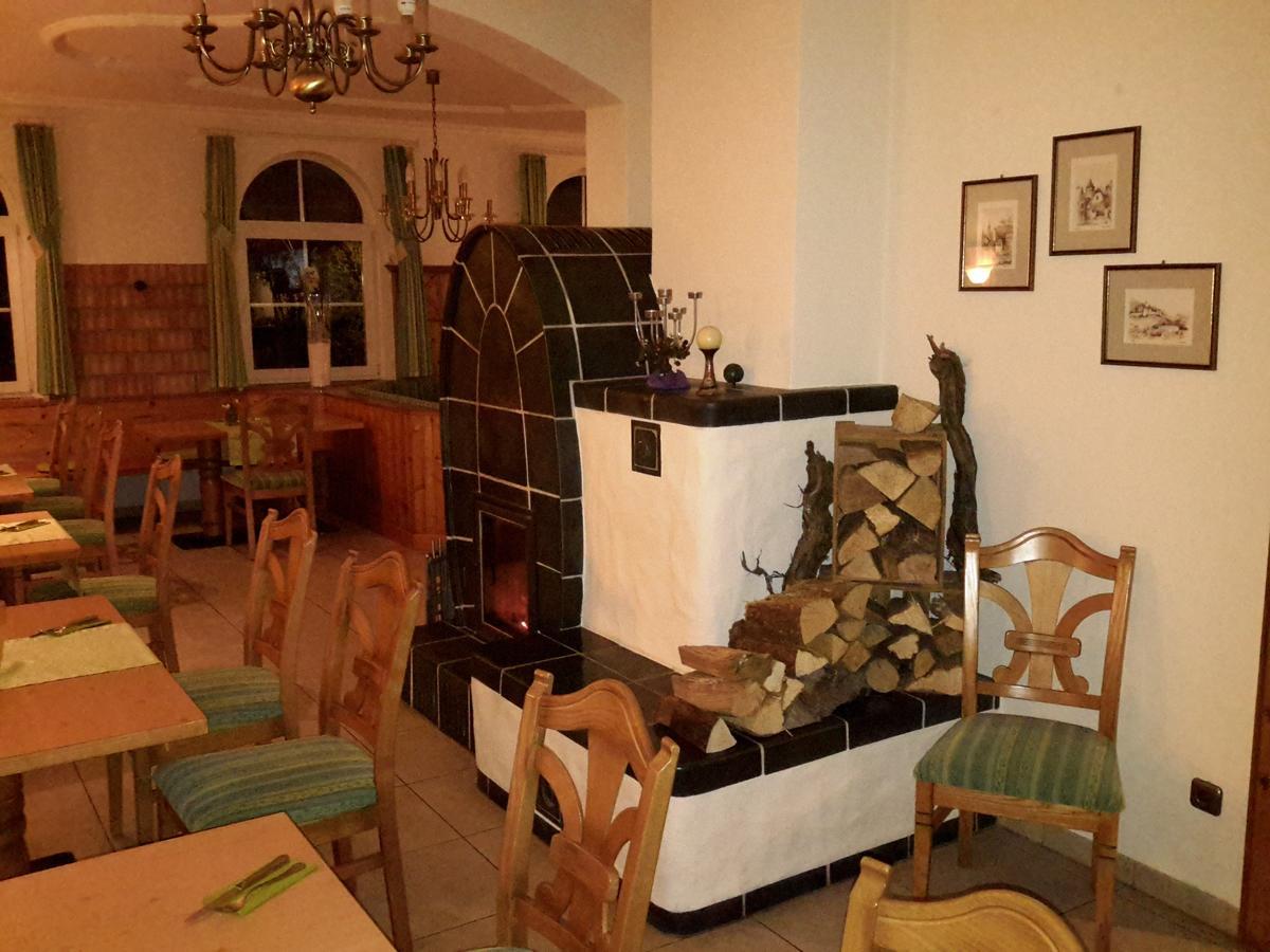 Schippach  Hotel Gruner Hahn المظهر الخارجي الصورة