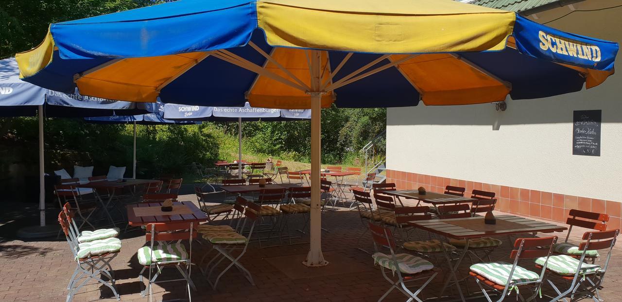 Schippach  Hotel Gruner Hahn المظهر الخارجي الصورة