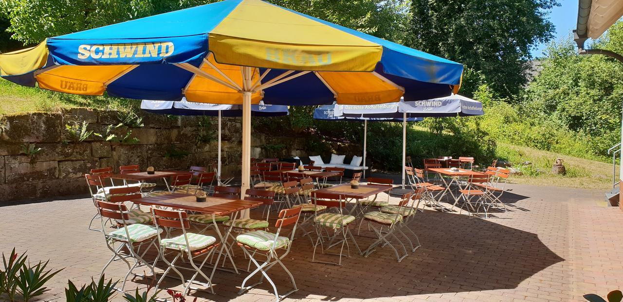 Schippach  Hotel Gruner Hahn المظهر الخارجي الصورة